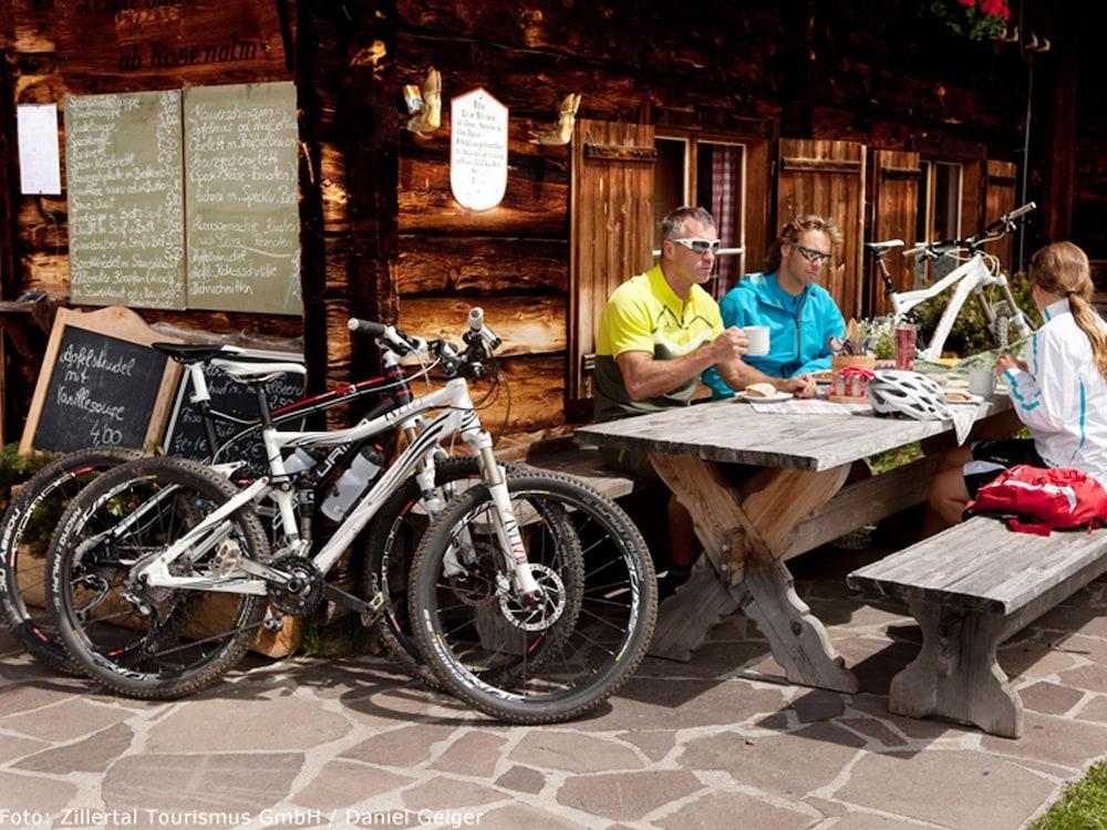 First Mountain Hotel Zillertal Aschau Im Zillertal Kültér fotó